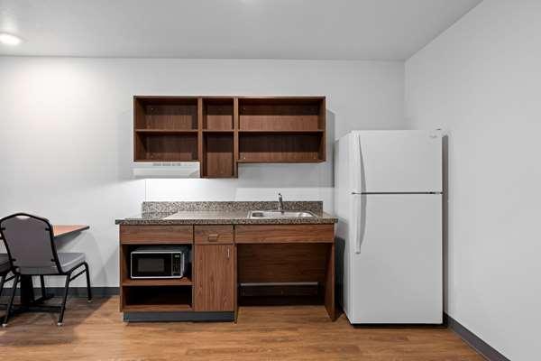 Images WoodSpring Suites Hobbs