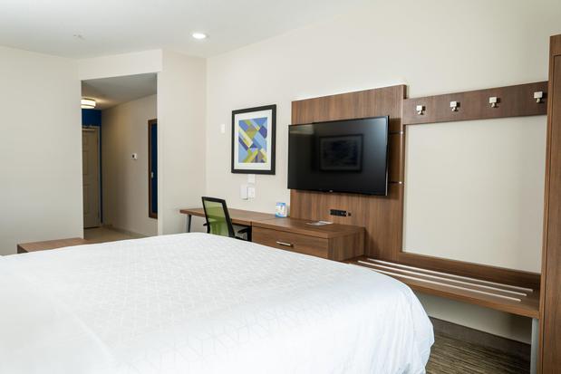 Images Holiday Inn Express San Clemente N – Beach Area, an IHG Hotel