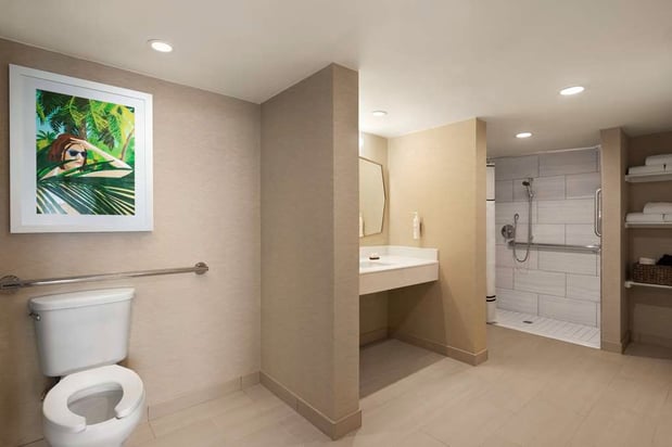 Images Embassy Suites by Hilton Deerfield Beach Resort & Spa