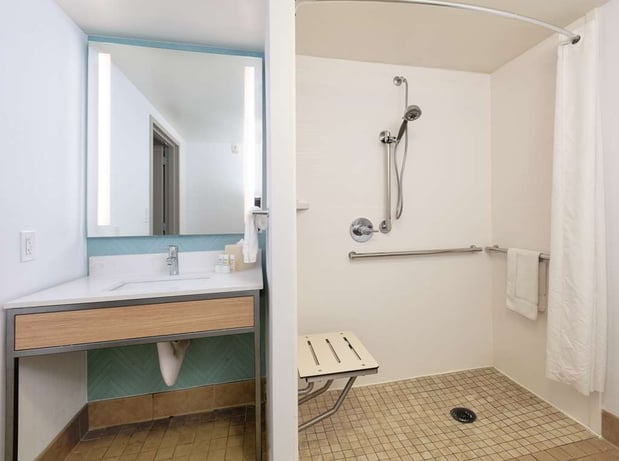 Images Hilton Garden Inn Irvine East/Lake Forest