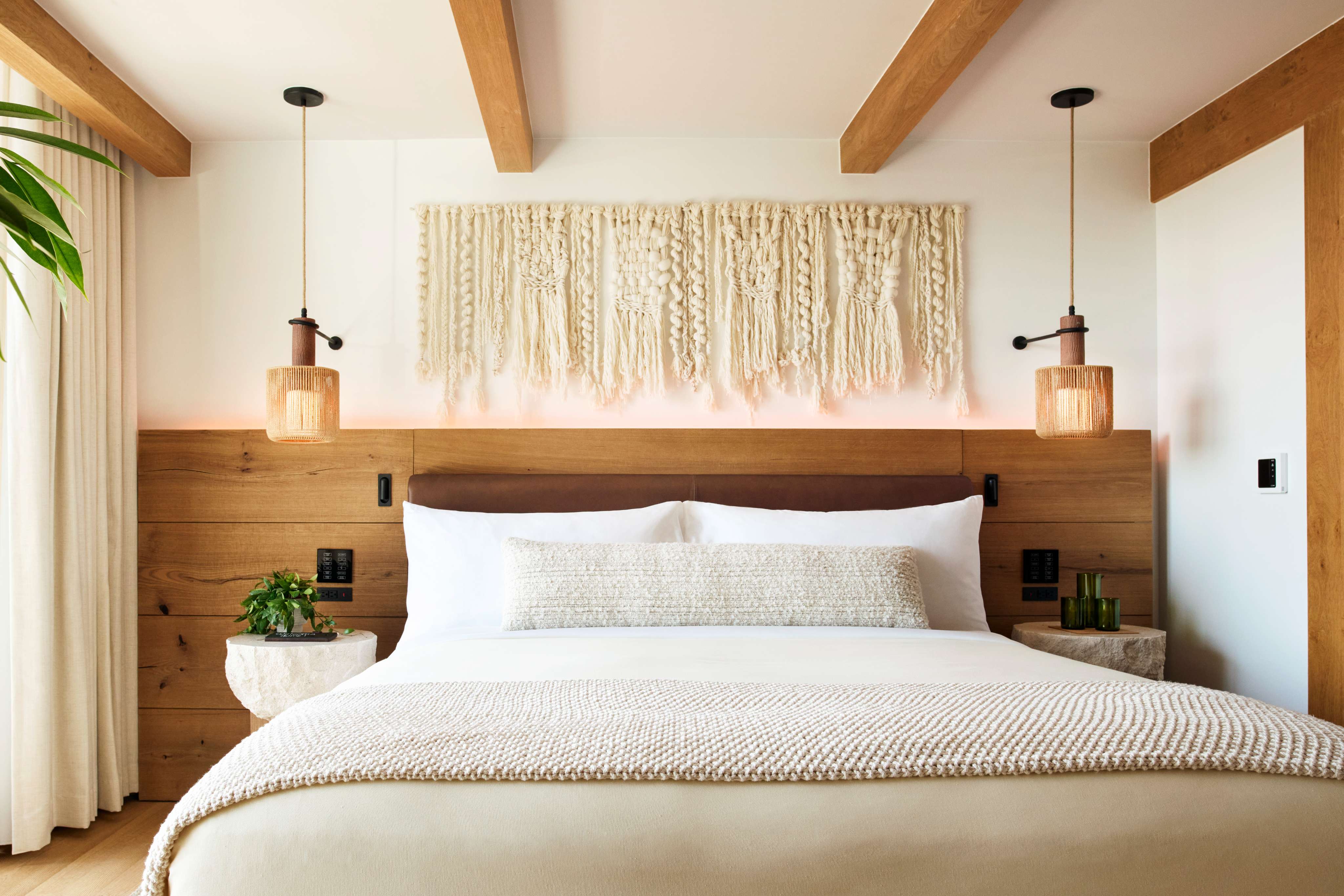 King Bed 