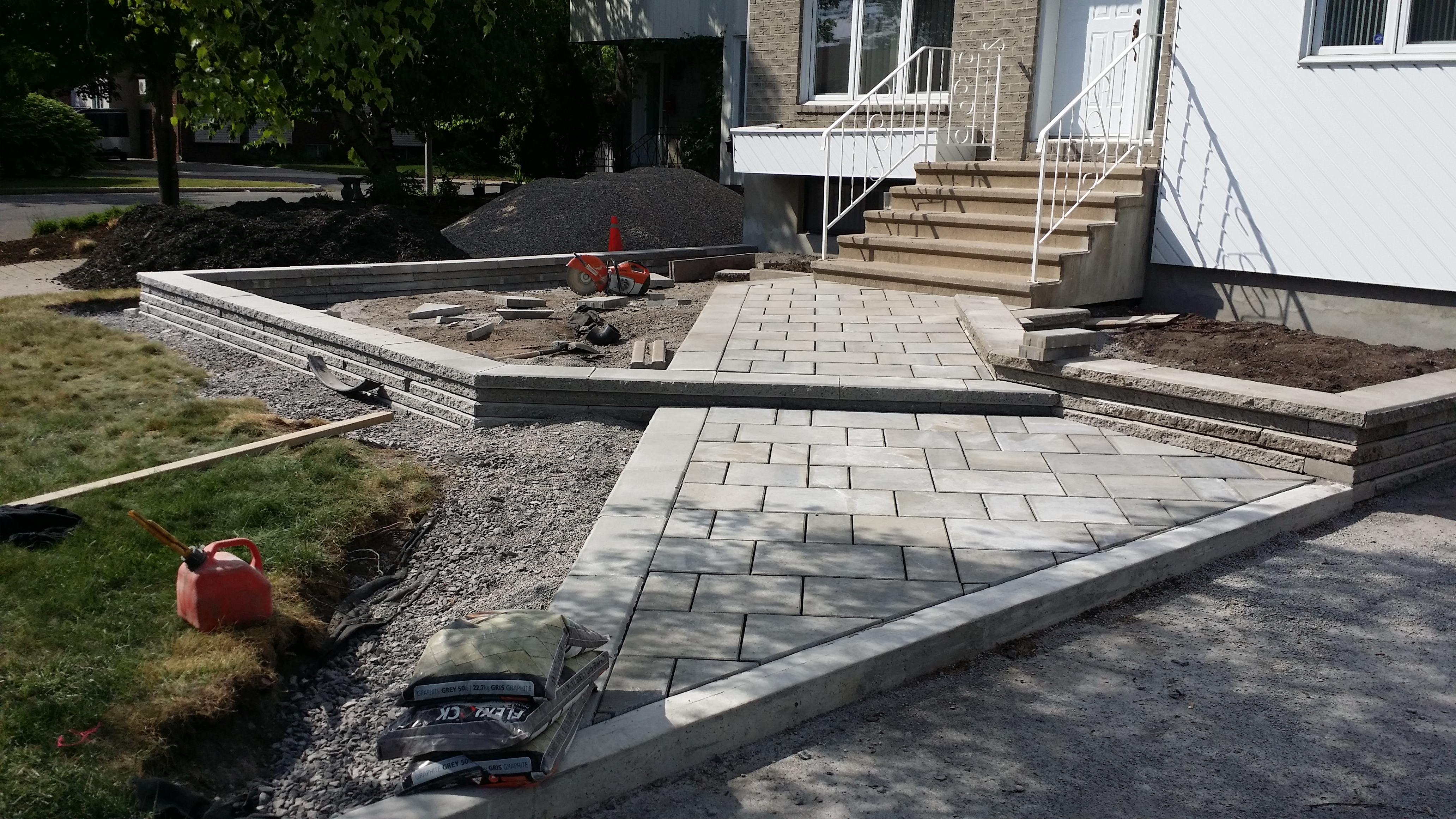 Images Aménagement Pro Unique Inc. - pave uni rive sud et monteregie