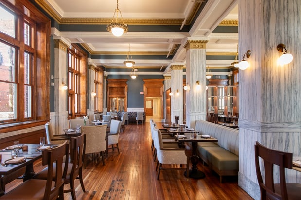 Images Shirley's Bar & Restaurant