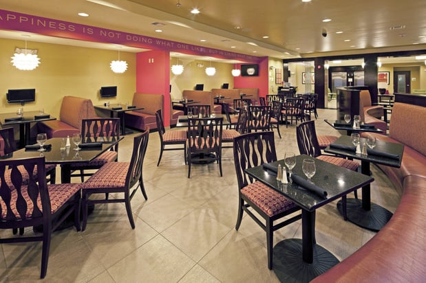 Images Holiday Inn Mobile - Airport by IHG