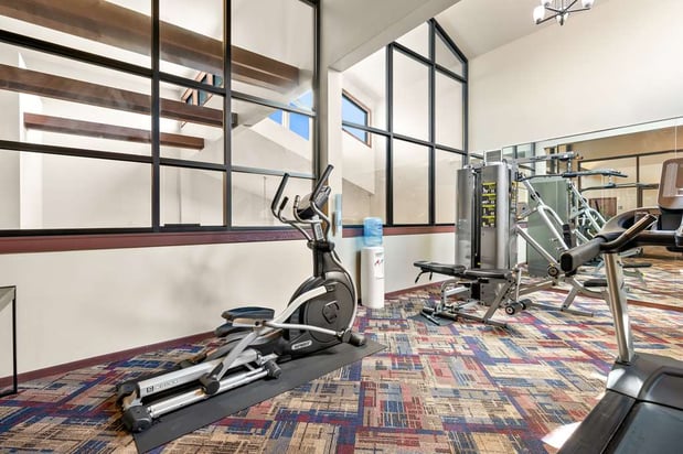Images Best Western West Towne Suites