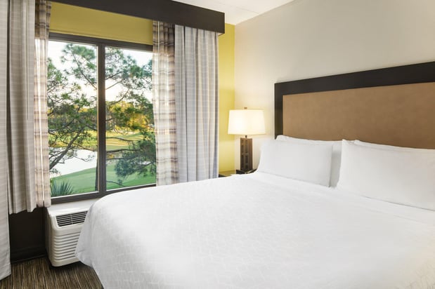 Images Holiday Inn Express & Suites Jacksonville SE- Med Ctr Area by IHG