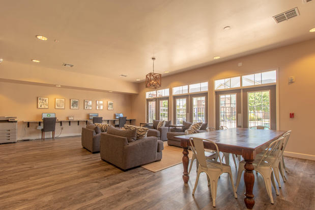 Images The Grove Apartments Stephenville