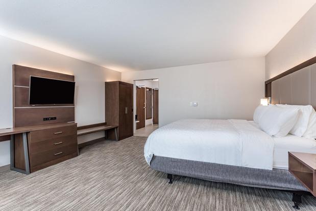 Images Holiday Inn Express & Suites Hammond, an IHG Hotel