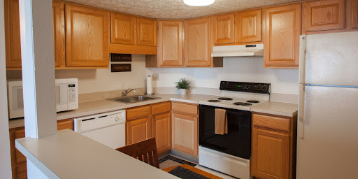 Images 200 West Apartments