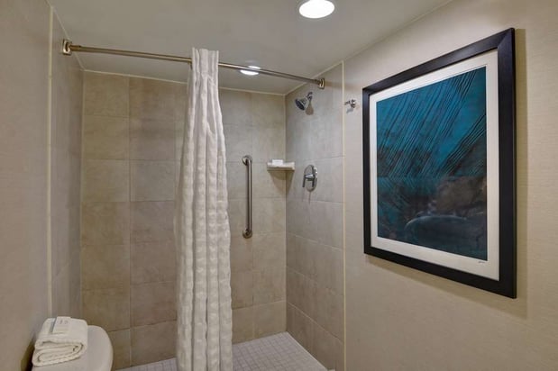 Images Embassy Suites by Hilton Winston Salem
