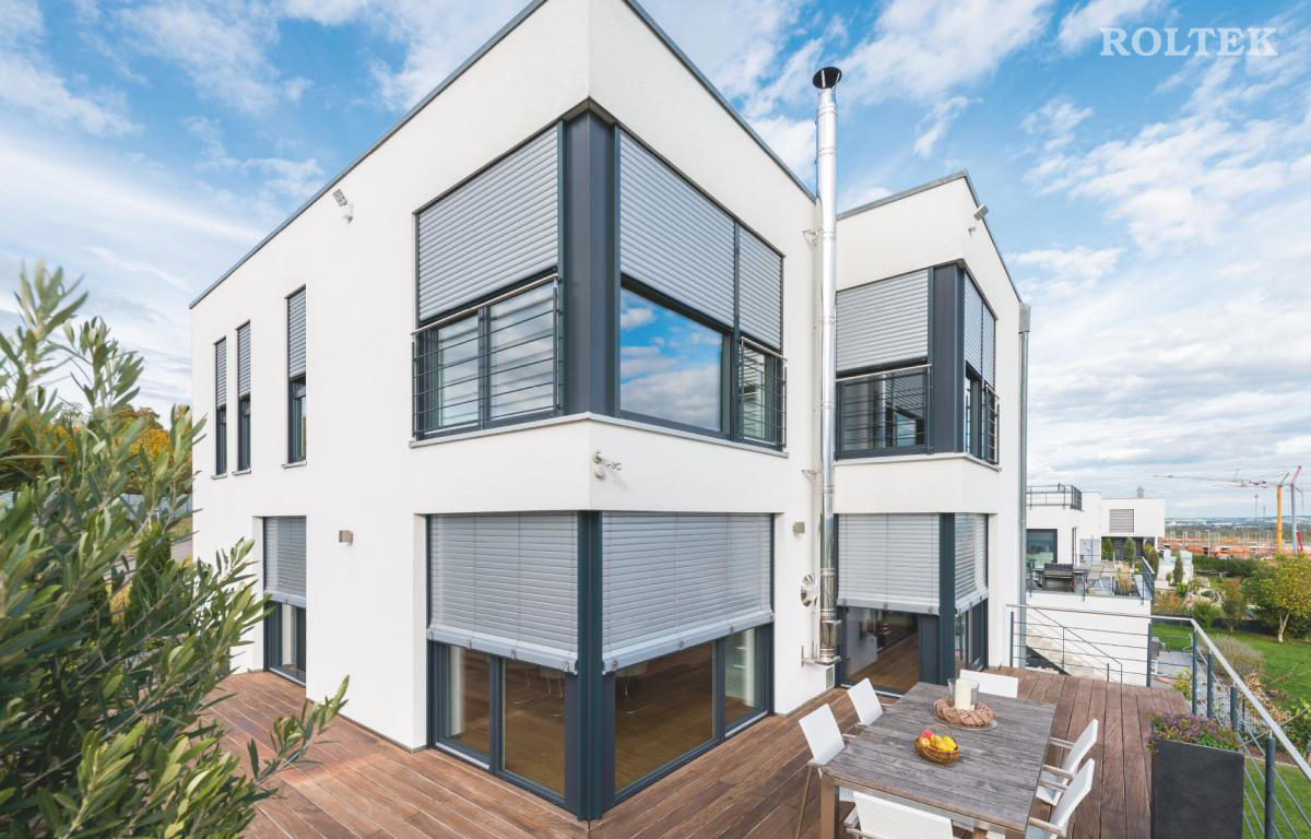 ROLTEK ROLLLADEN-RAFFSTORE- TORE Handelsgesellschaft KOSEC Janez KG, St. Veiter Straße 99 in Klagenfurt am Wörthersee