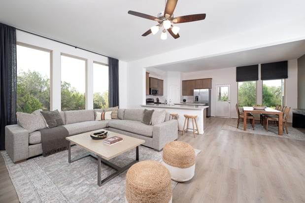 Images Cedar Pointe by Ashton Woods