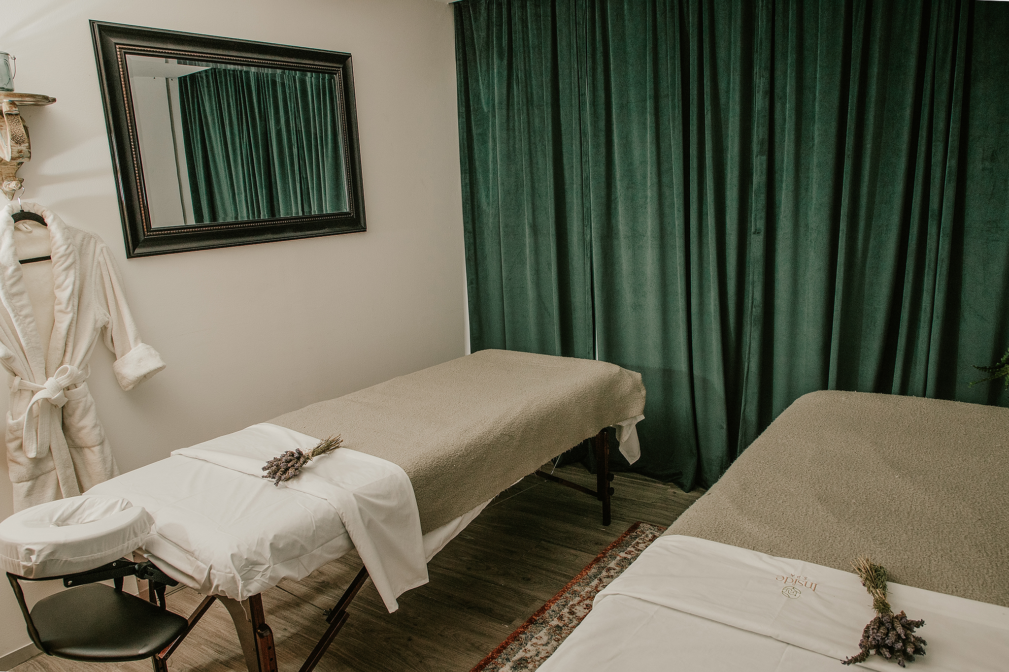 Images Inside Spa Lomas