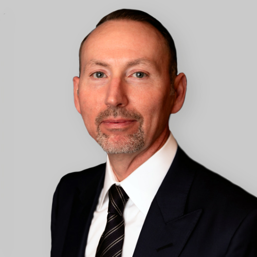 Headshot of Donald Daniels, a wealth advisor at Chase