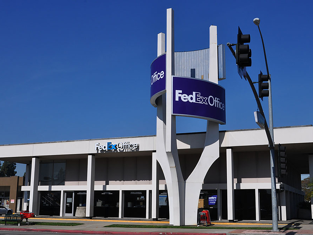 Exterior photo of FedEx Office location at 5301 Lakewood Blvd\t Print quickly and easily in the self-service area at the FedEx Office location 5301 Lakewood Blvd from email, USB, or the cloud\t FedEx Office Print & Go near 5301 Lakewood Blvd\t Shipping boxes and packing services available at FedEx Office 5301 Lakewood Blvd\t Get banners, signs, posters and prints at FedEx Office 5301 Lakewood Blvd\t Full service printing and packing at FedEx Office 5301 Lakewood Blvd\t Drop off FedEx packages near 5301 Lakewood Blvd\t FedEx shipping near 5301 Lakewood Blvd