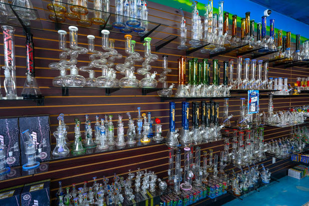 Images Cloud 9 Smoke Shop, Vape, & Hookah Co. - Sandy Springs