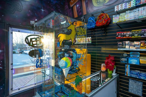 Images Cloud 9 Smoke Shop, Vape, & Hookah Co. - South Marietta Parkway