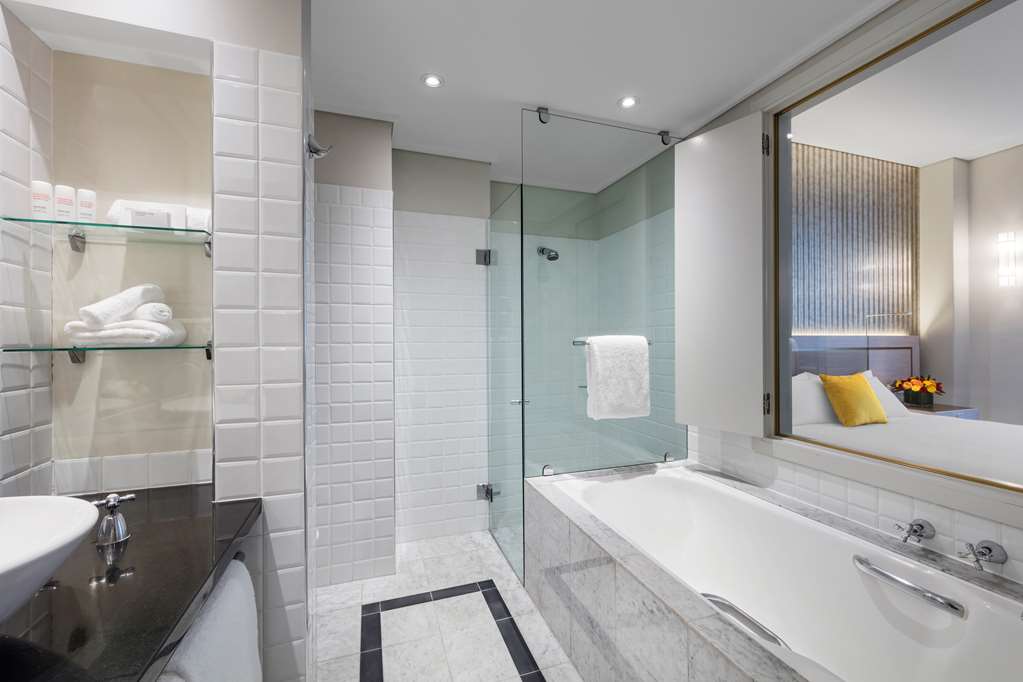 Images Radisson Blu Plaza Hotel, Sydney - Closed
