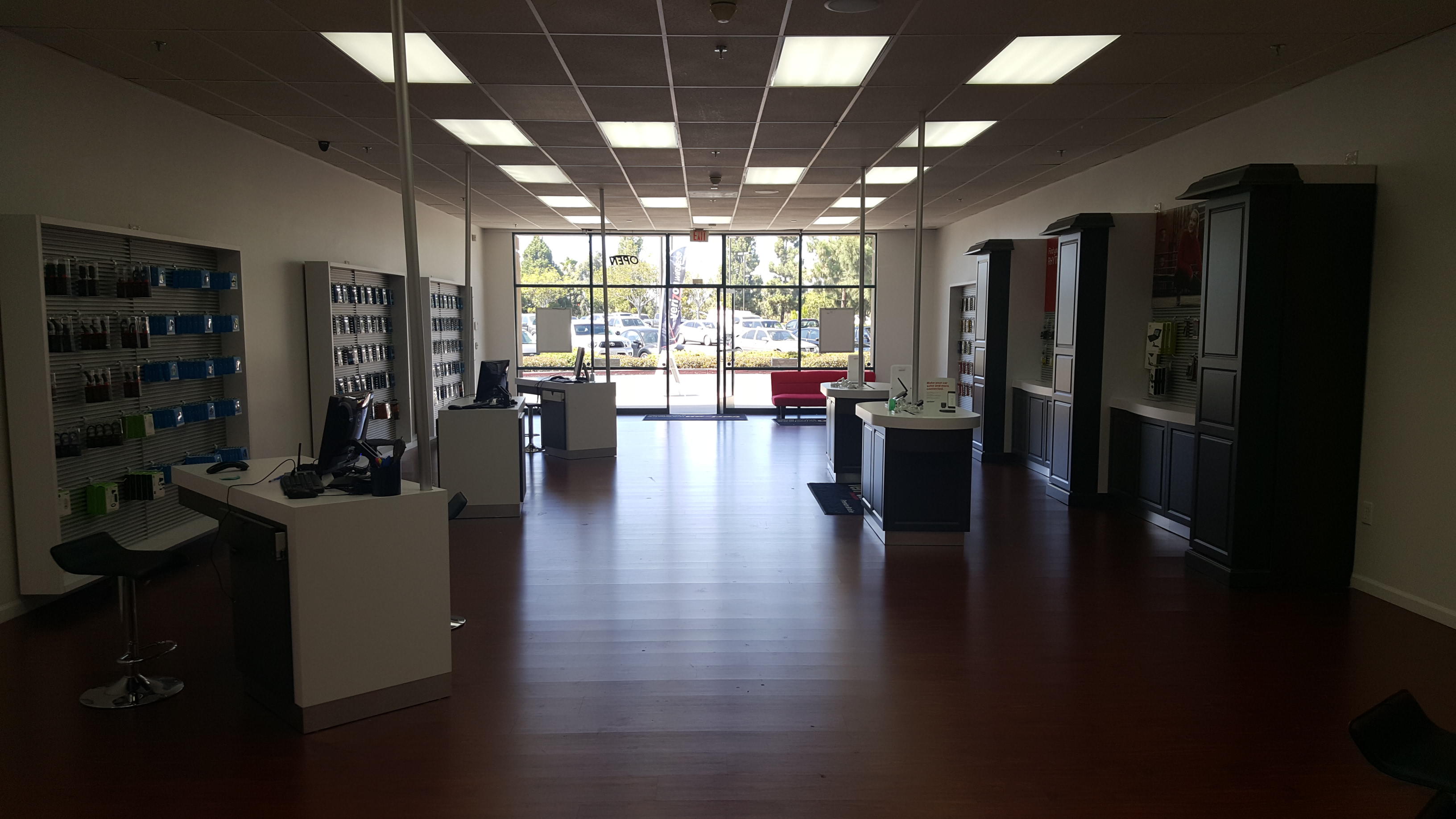 Verizon Authorized Retailer – GoWireless Photo