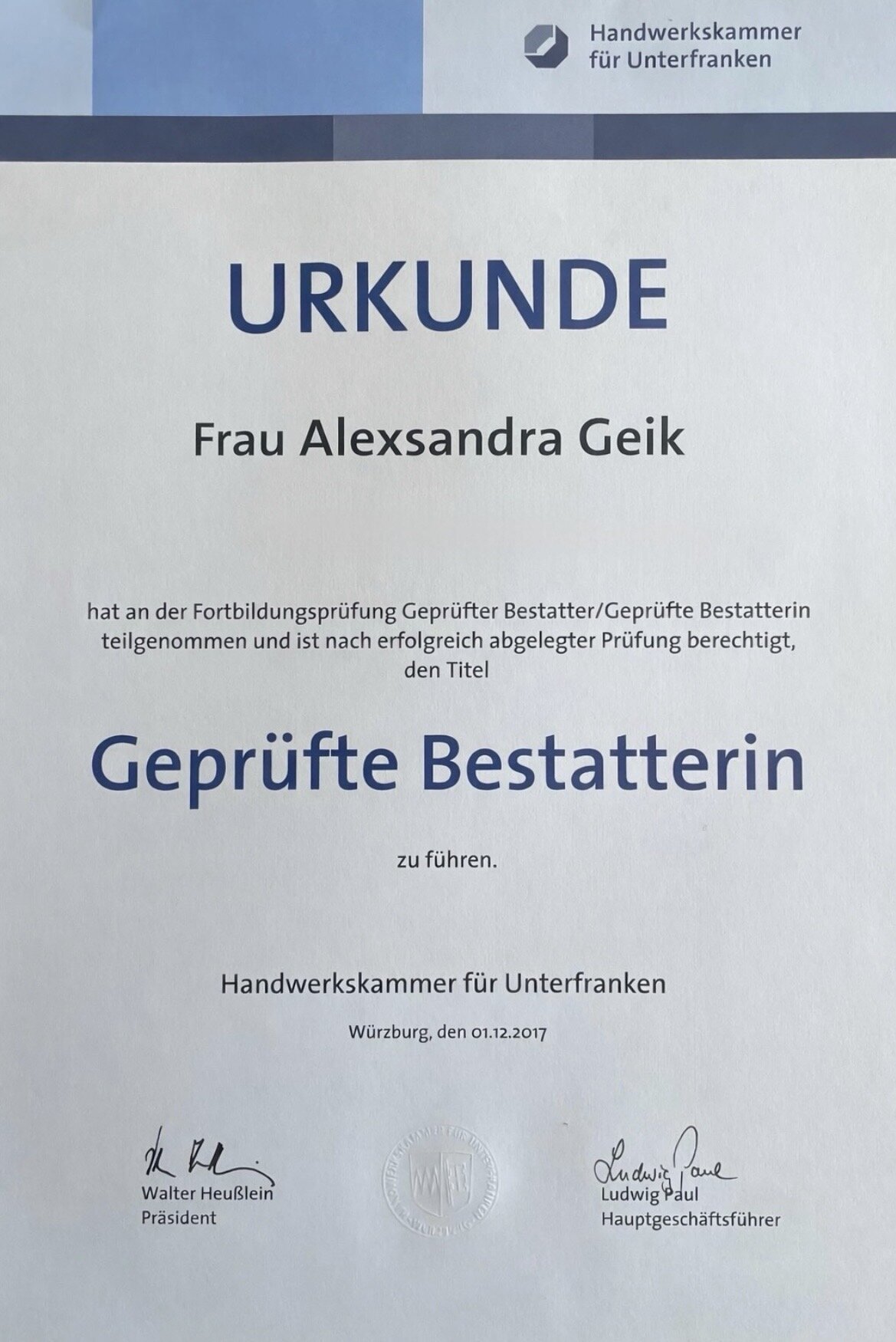 Bestattungen Alexsandra Geik Geprüfte Bestatterin in Hattingen, Bochumer Straße 46 in Hattingen