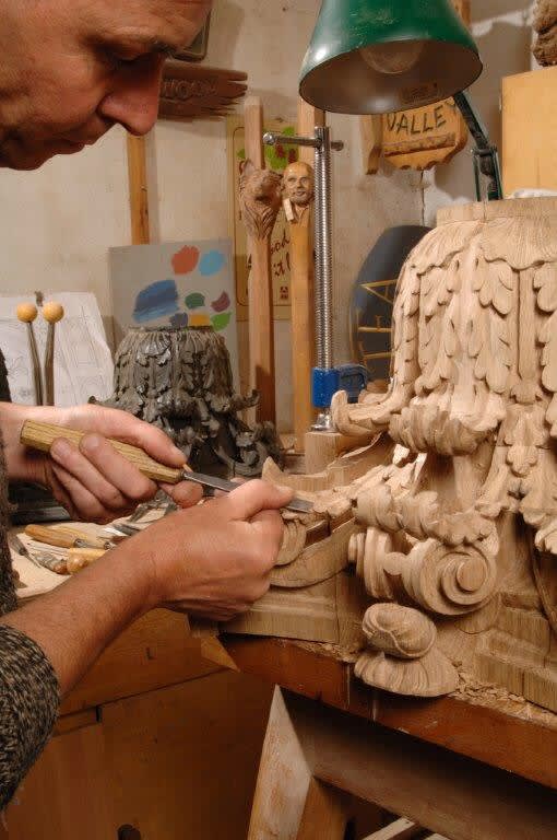 Images Ian Rodger, Wood & Stone Carver