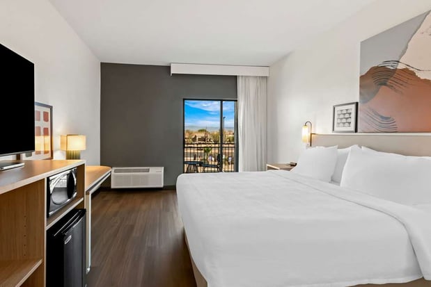 Images Spark by Hilton Fountain Hills Scottsdale