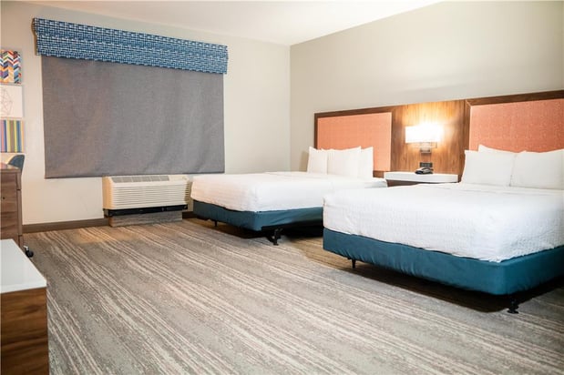 Images Hampton Inn Gonzales