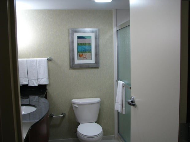 Images Holiday Inn & Suites Virginia Beach - North Beach by IHG