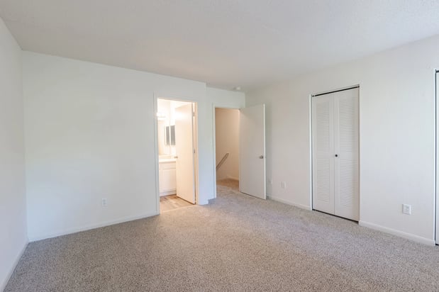 Images The Village at England Run Apartments