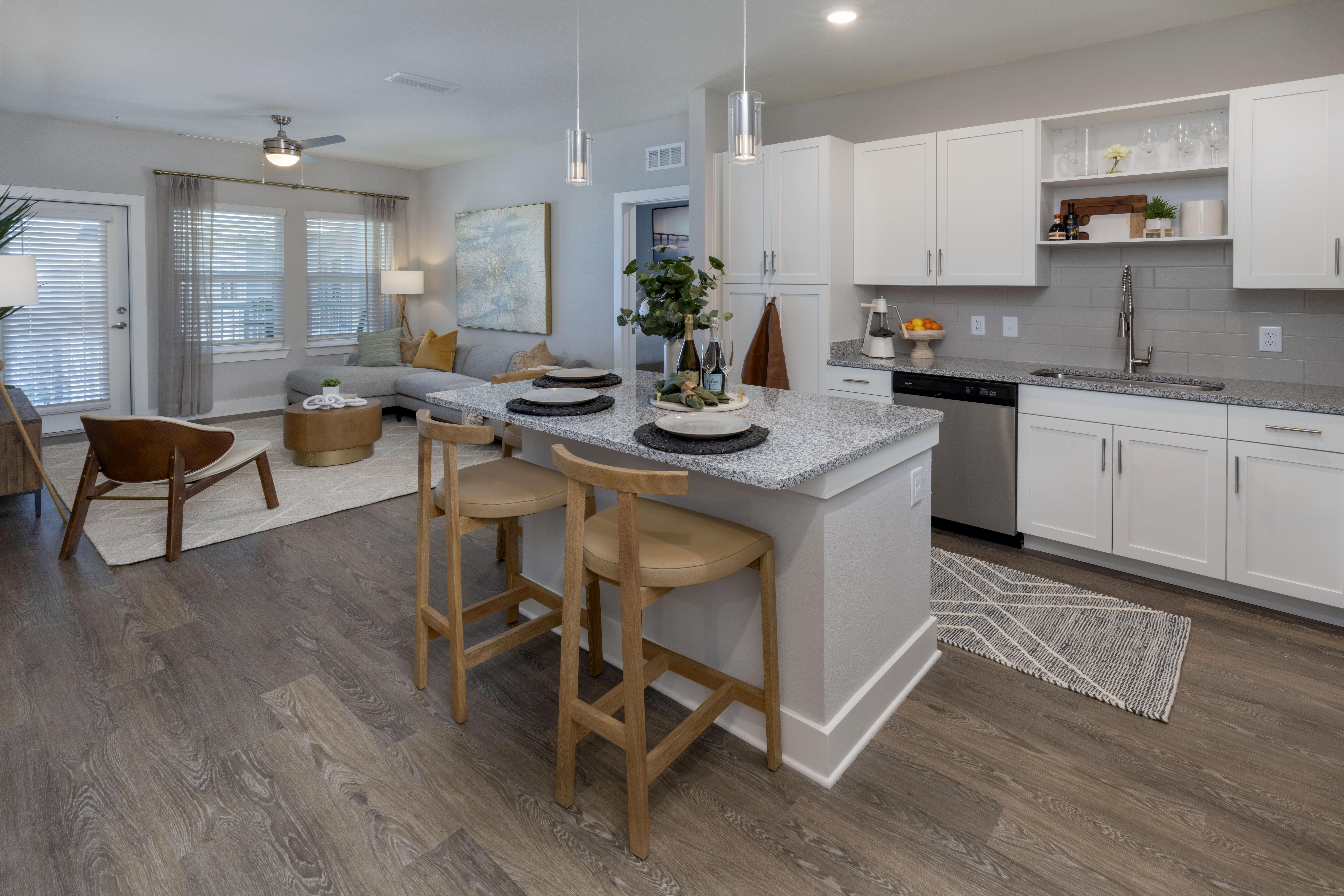 Luxury apartments Riverview Florida 