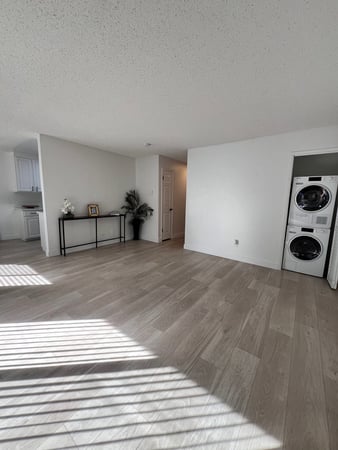 Images Campbell West Apartments