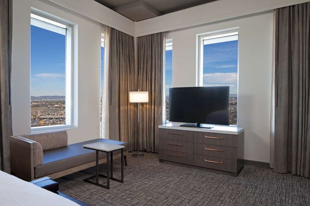 Images H Hotel Los Angeles, Curio Collection by Hilton