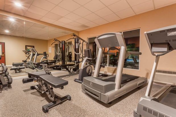 Images Holiday Inn Express & Suites Manteca City Center by IHG