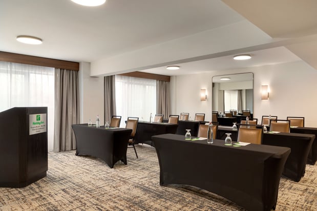 Images Holiday Inn Virginia Beach - Norfolk by IHG