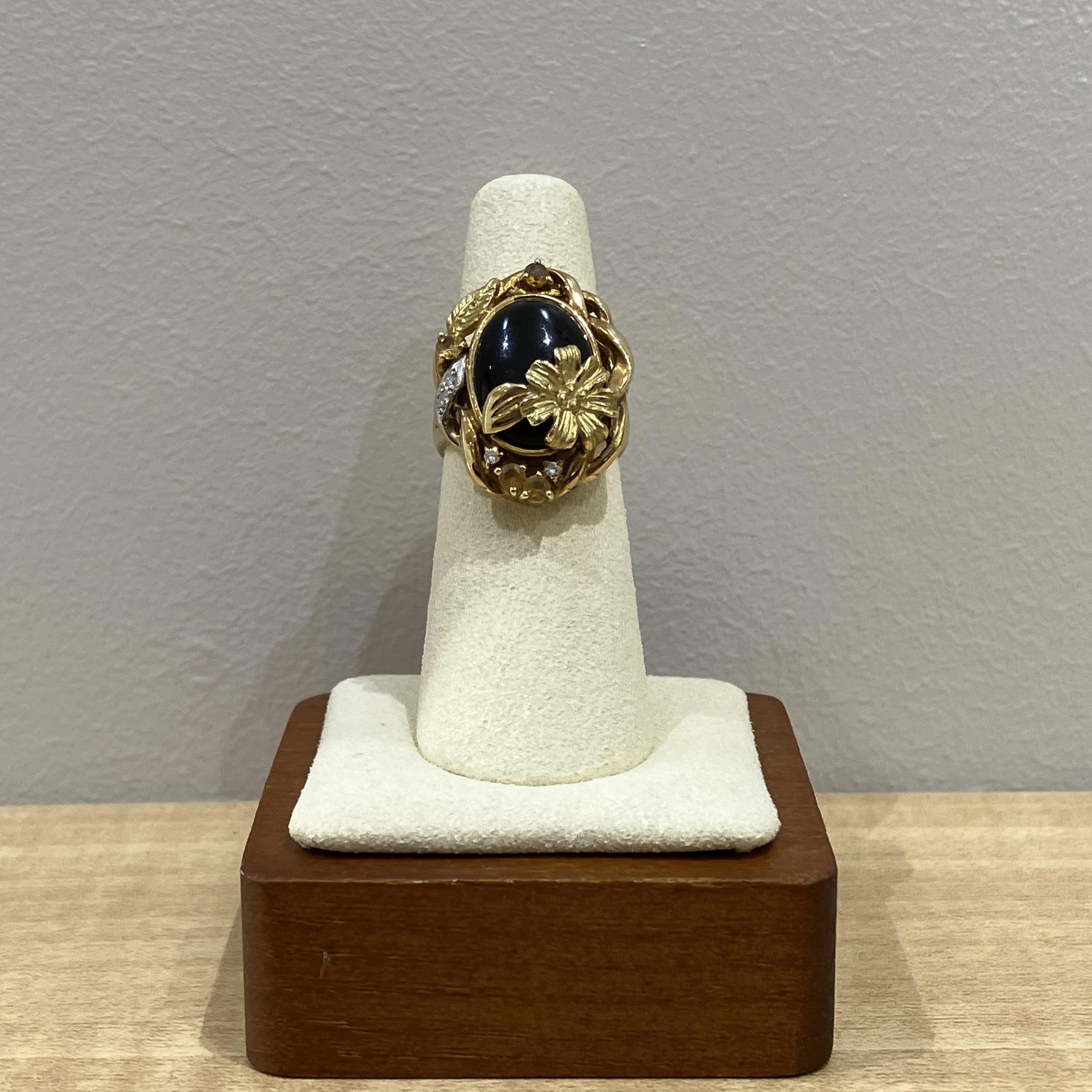 Images KOMEHYO（コメ兵）買取センター日南山形屋