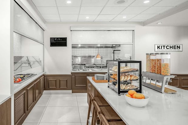 Images Hilton Garden Inn Wilmington Mayfaire Town Center