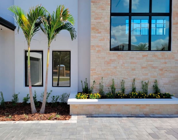 Images Elite Outdoor Scapes
