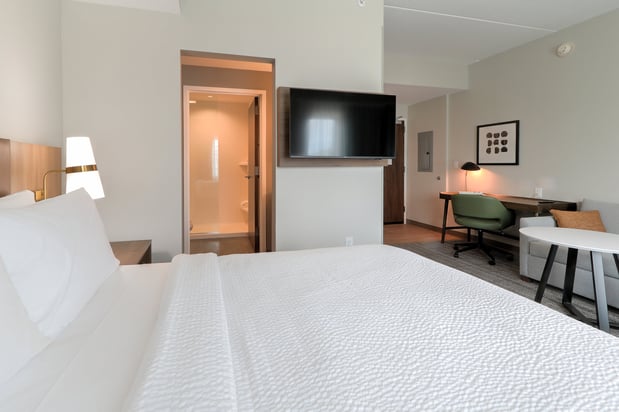Images Staybridge Suites Pigeon Forge - Smoky Mtns by IHG