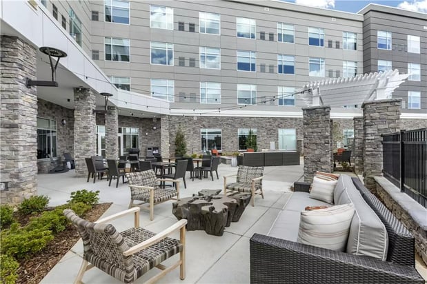 Images DoubleTree by Hilton Greenville Woodruff Road