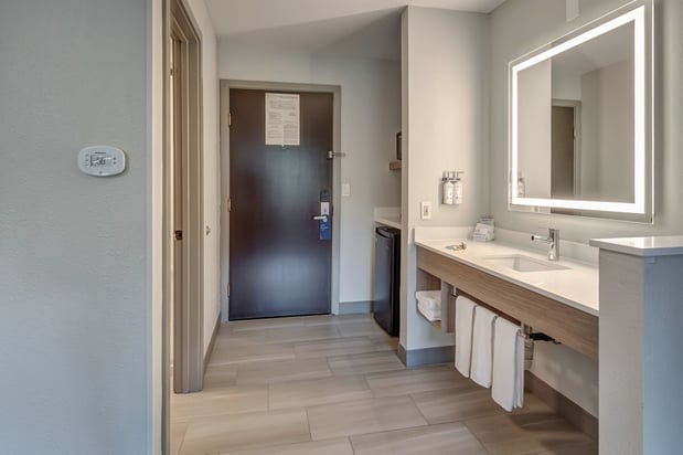 Images Holiday Inn Express Portland East - Troutdale by IHG