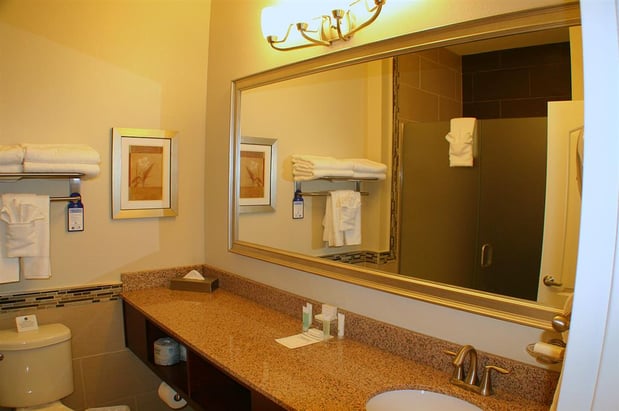 Images Best Western Plus Easton Inn & Suites