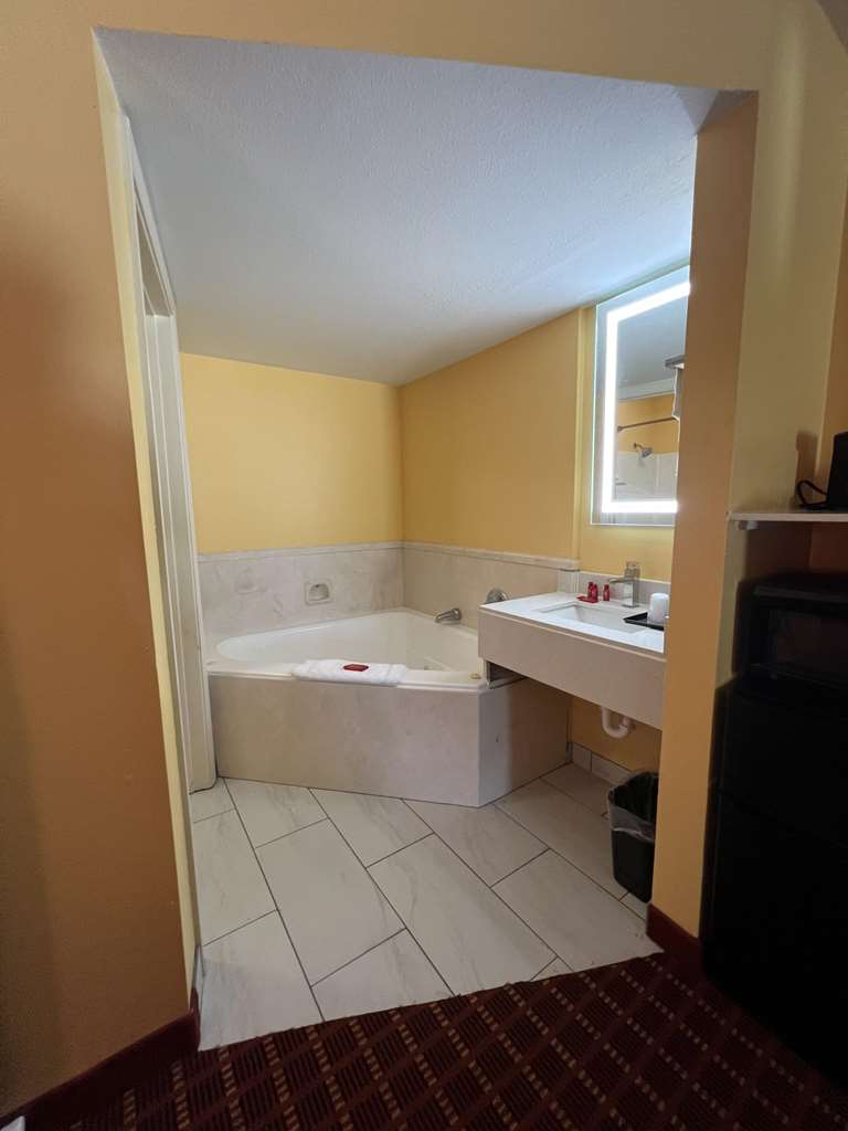 King Bathroom with Hot Tub