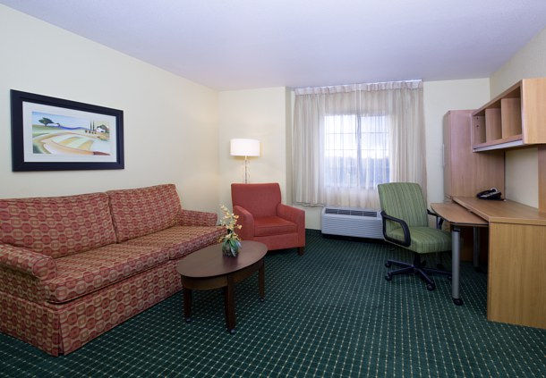 TownePlace Suites Bouise Downtown One-Bedroom Suite Living Area