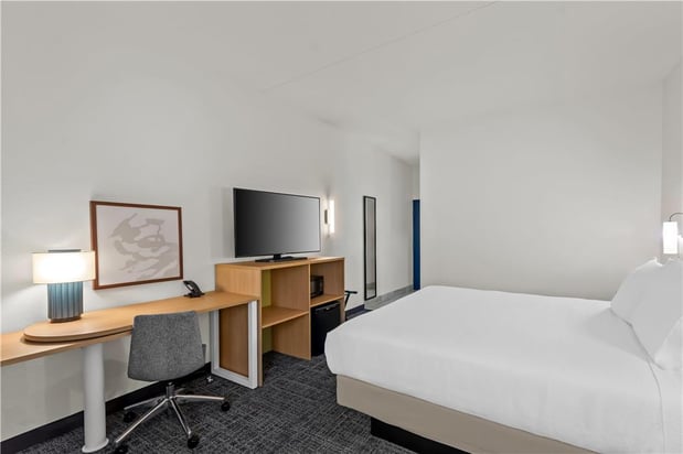 Images Spark by Hilton Lexington Hamburg