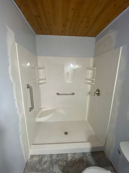 Images Hebert Customs LLC