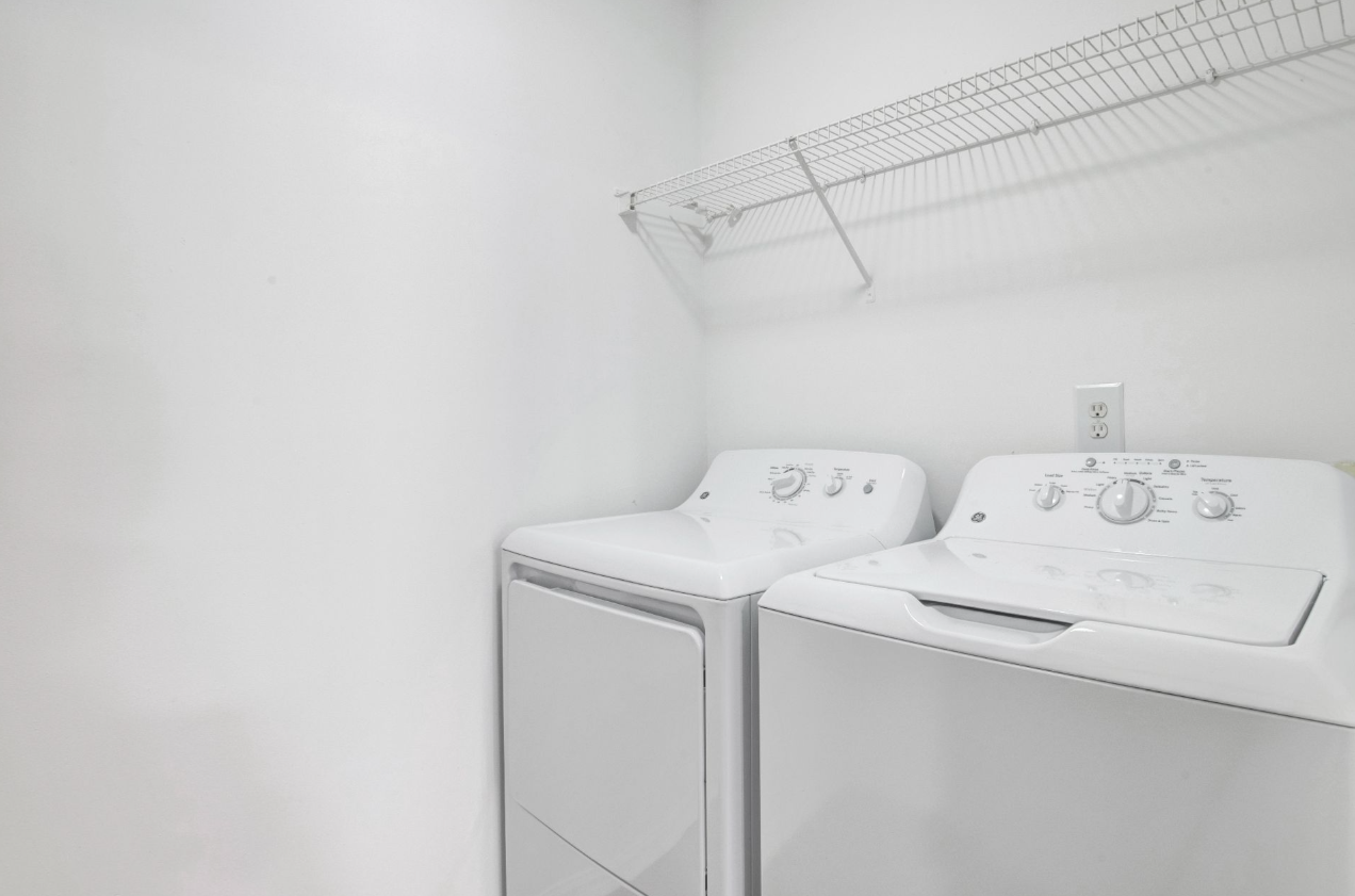 Washer & Dryer | 79 Fifty Nine West