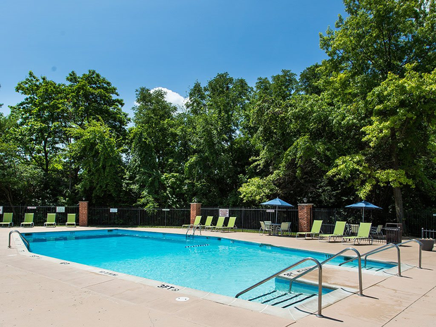 Images Polo Run Apartments