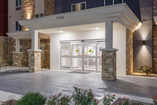 Images Candlewood Suites San Antonio - Schertz by IHG