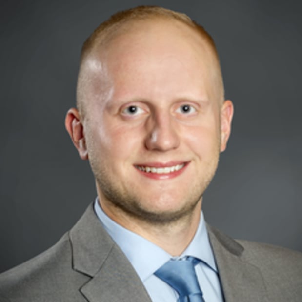 Images Edward Jones - Financial Advisor: Nash Kramer