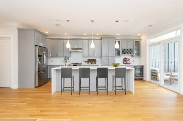Images Darcy Bento, South Boston Realtor - Bento Real Estate Group